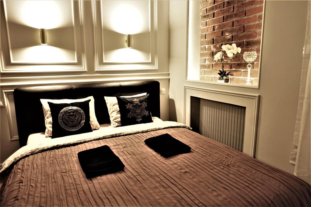Luxury Jacuzzi Apartment Краків Екстер'єр фото